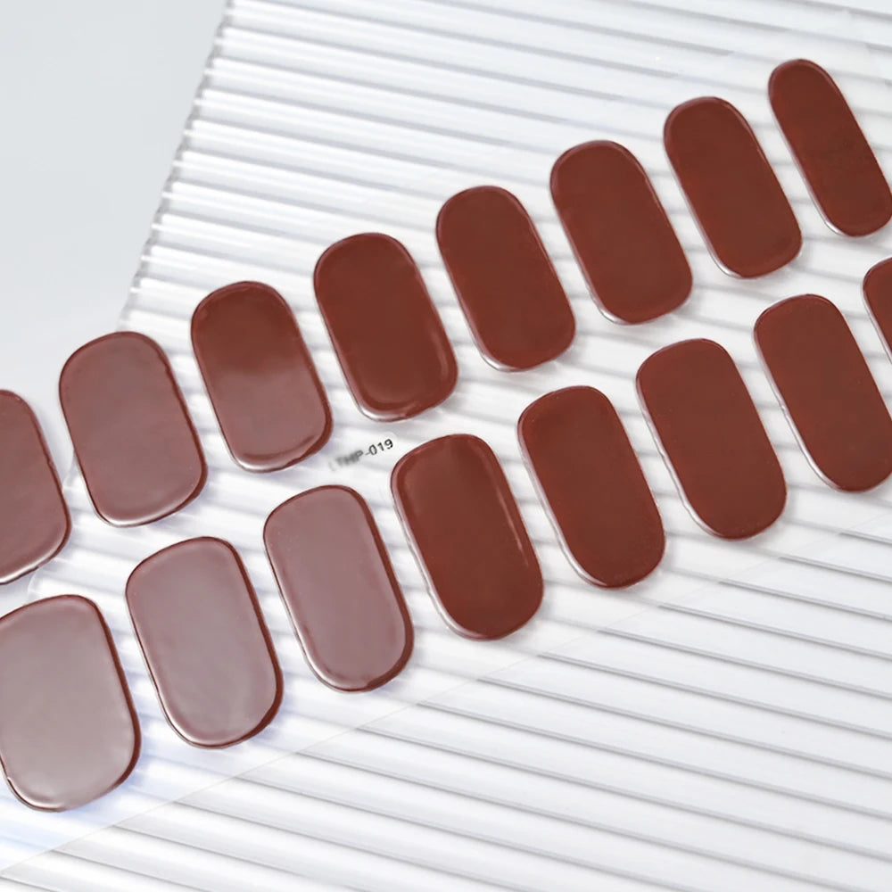 Nailzzy™ Solid Manicure